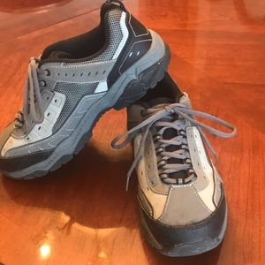 BRAHMA steel toe shoes -Men’s size 10